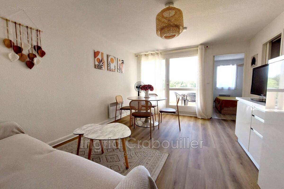 Appartement à VAUX-SUR-MER
