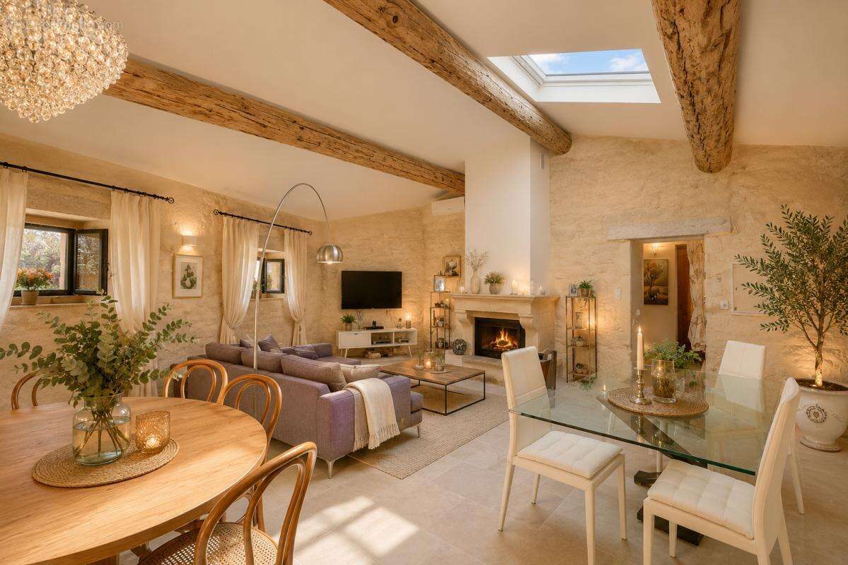 Maison à UZES