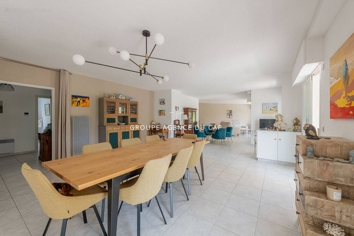 Appartement à SAINT-RAPHAEL