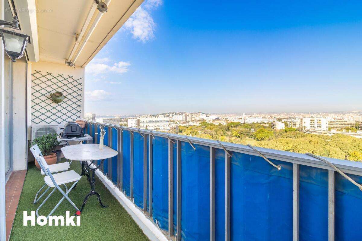 Appartement à MARSEILLE-9E