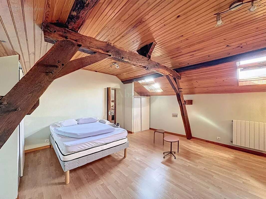 Maison à VIC-EN-BIGORRE