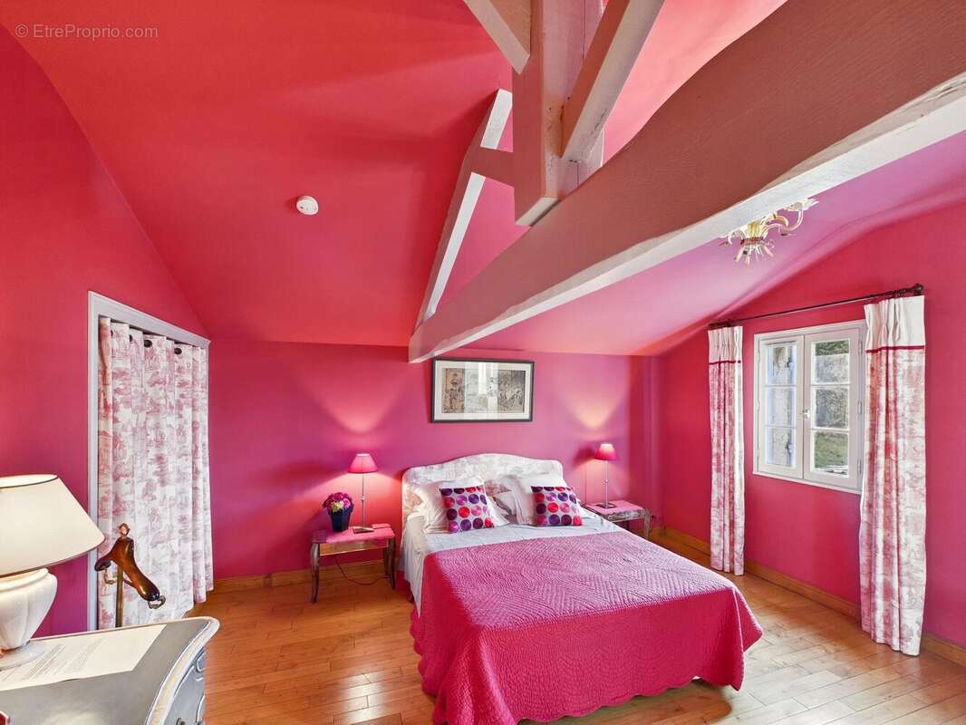 Maison à CASTILLON-LA-BATAILLE