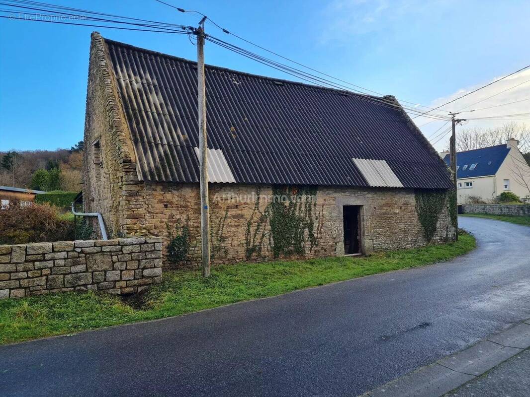 Maison à LANDEVANT