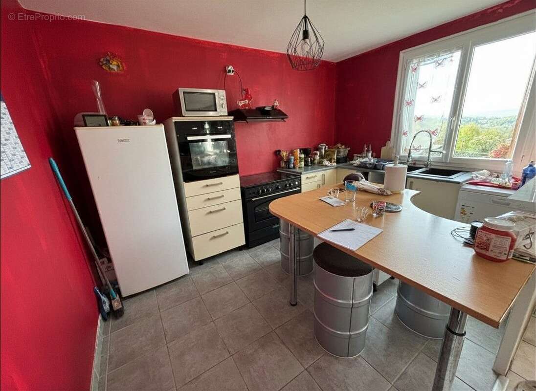 Cuisine - Maison à LANOBRE