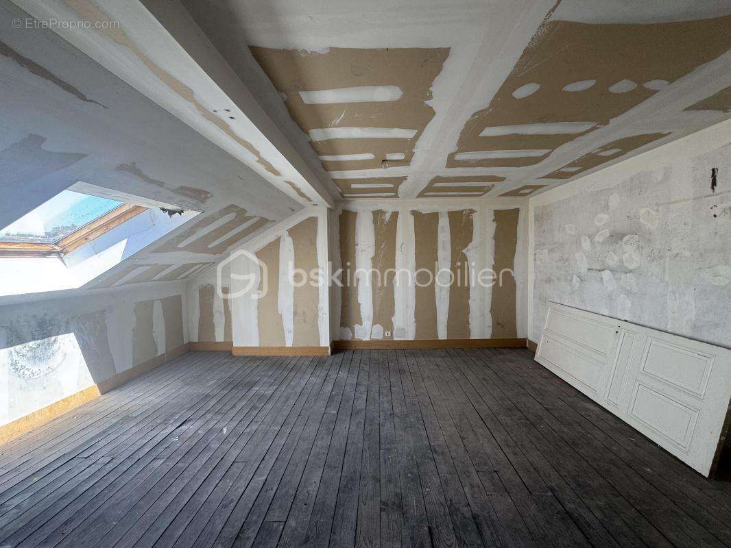 Appartement à AIX-LES-BAINS
