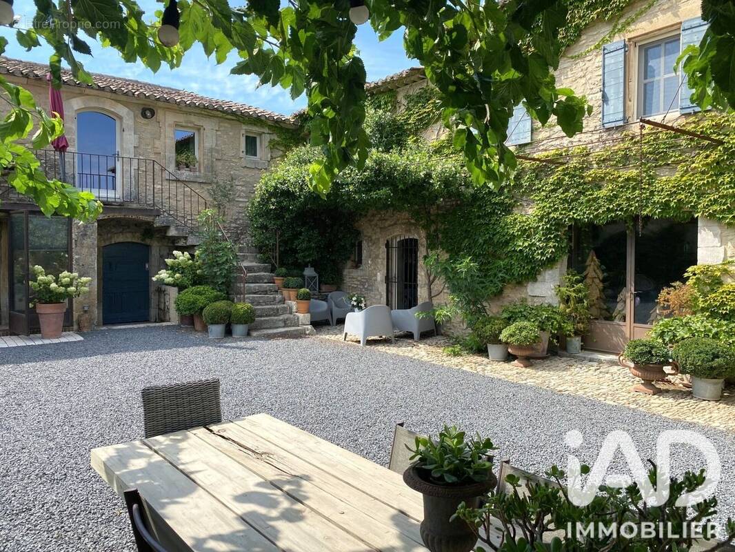 Photo 1 - Maison à GORDES