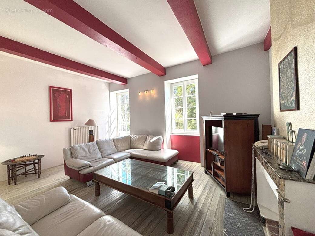 Maison à PONT-SAINT-ESPRIT