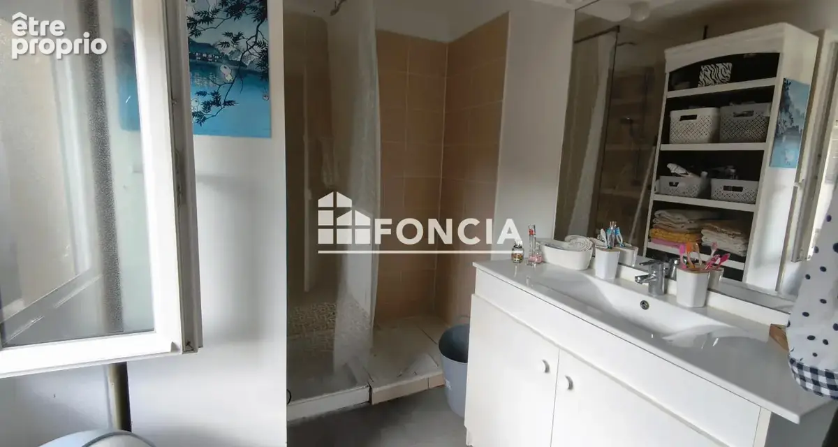 Immeuble de 2 appartements et une maison en centre ville de Dordives - photo 13
