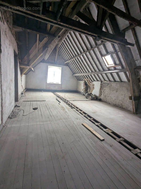 Maison à METZ-EN-COUTURE