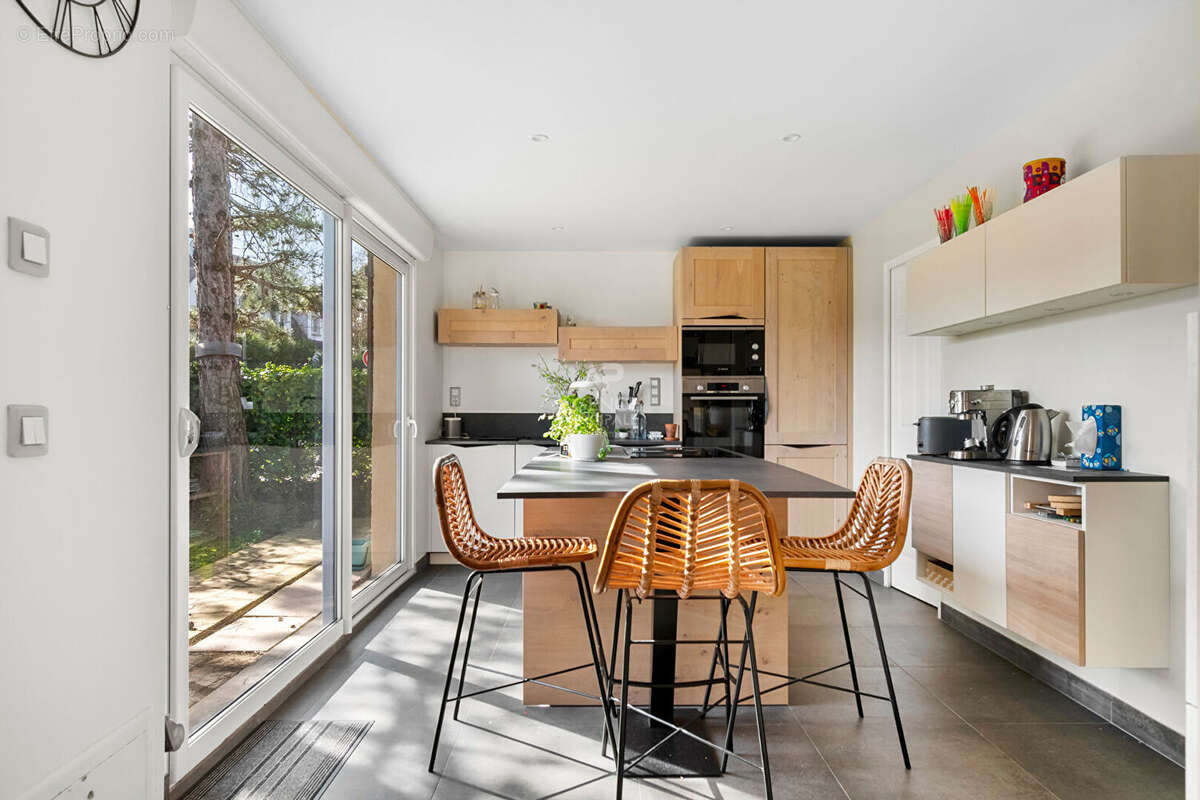 Maison à CHAMBOURCY