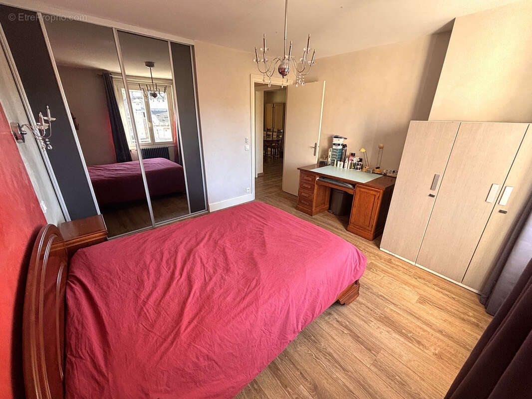 Appartement à GIVORS