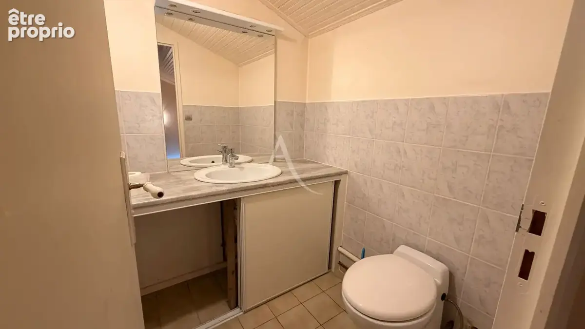SAINTES-  Ensemble immobilier - photo 13