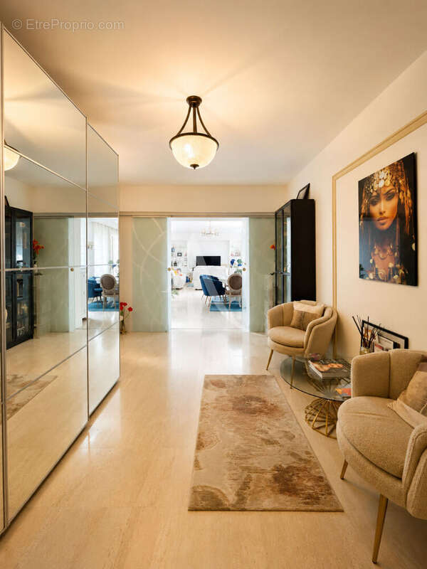 Appartement à MARSEILLE-8E