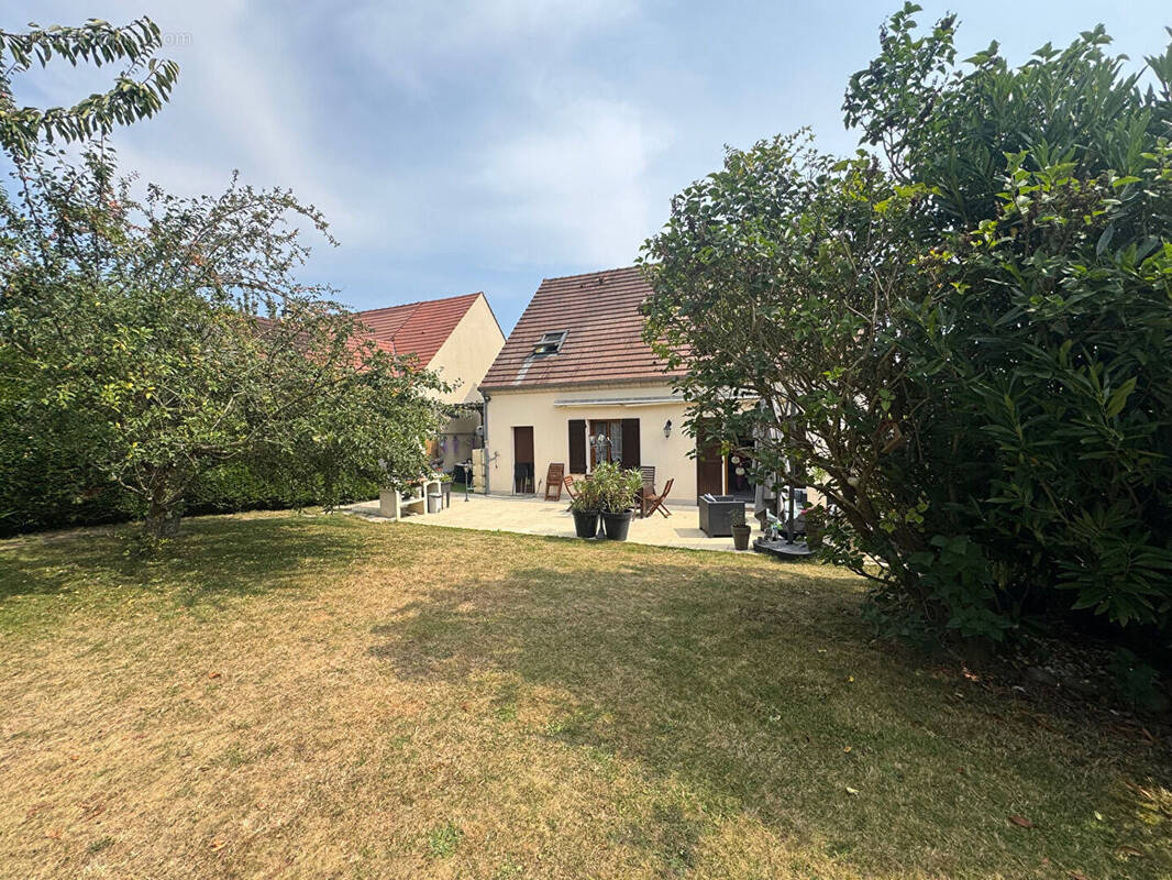 Maison à NEUILLY-EN-THELLE