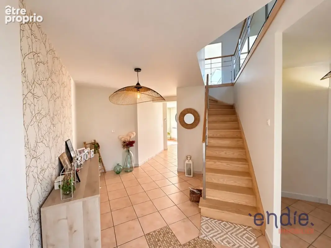 Ergué-Gabéric  Maison familiale 145m², 4 chambres, sans travaux - photo 6