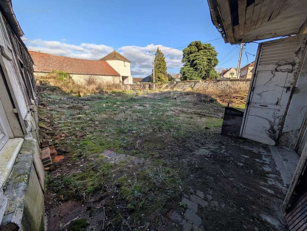 Maison à CREPY-EN-VALOIS