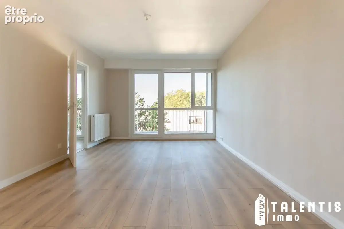Appartement 4 pièces 80 m² à vendre à Saint-Herblain (44800) - photo 2