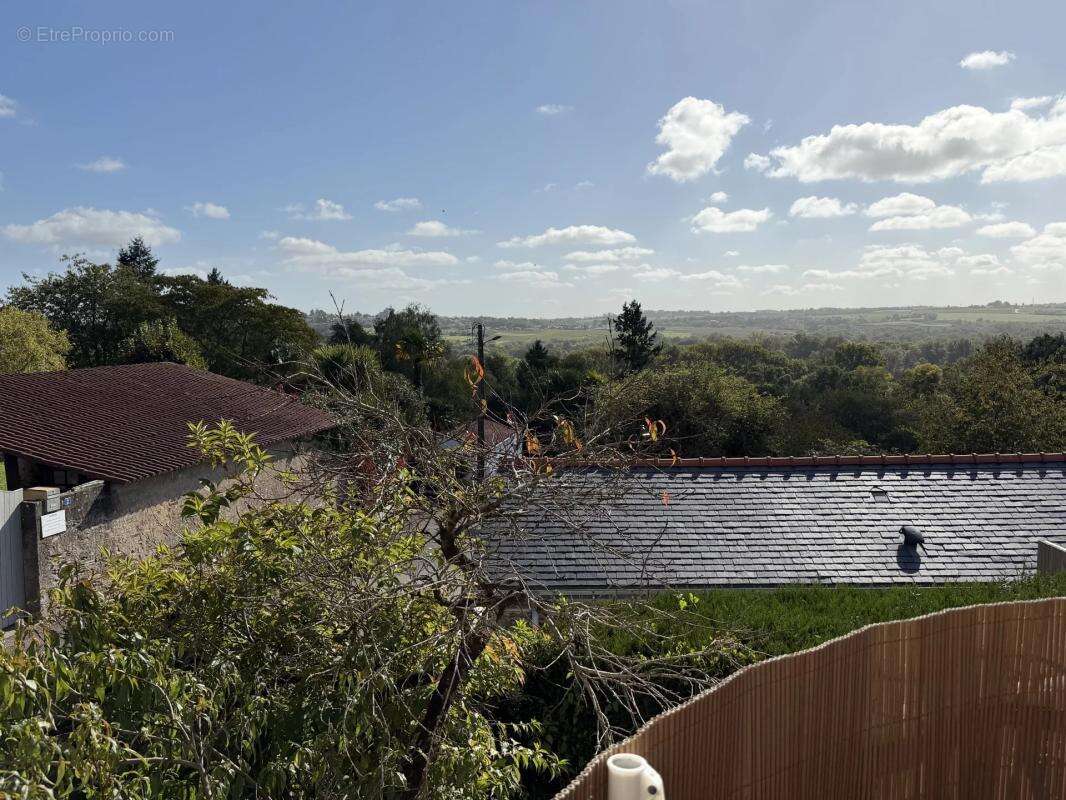 Maison à LE CELLIER