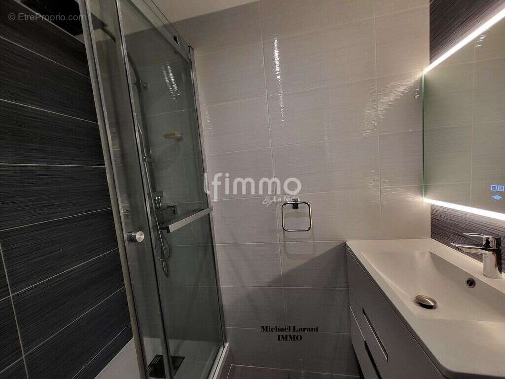 Appartement T4 entièrement rénové - photo 7