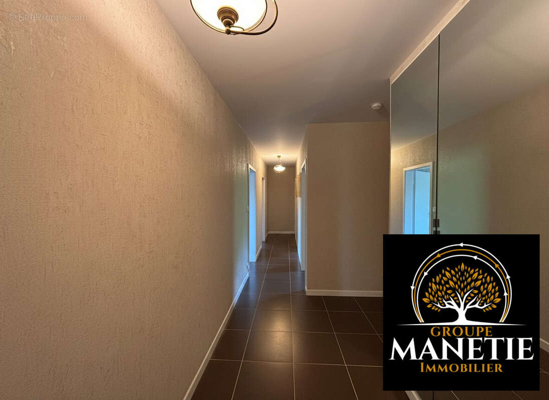 Maison 210 m² à Dainville  - photo 6