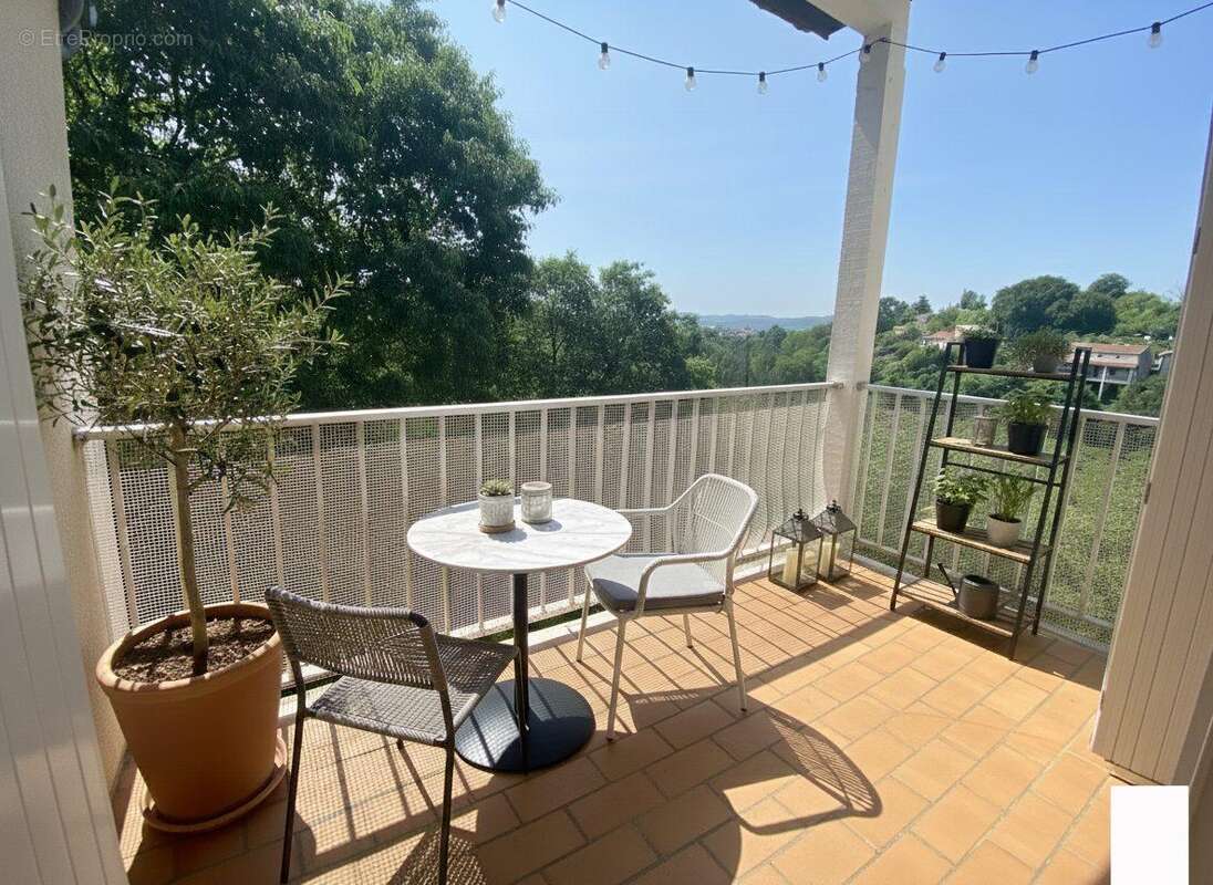 Appartement à AUBENAS