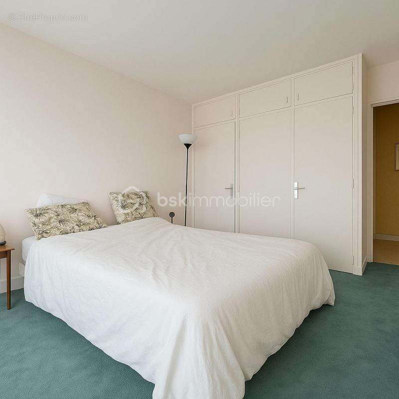 Appartement à ISSY-LES-MOULINEAUX