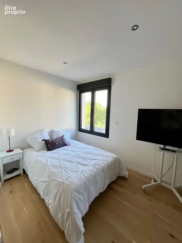 Appartement 5 pièces 153 m² à vendre à Saint-Hilaire-Saint-Mesmin (45160) - photo 9