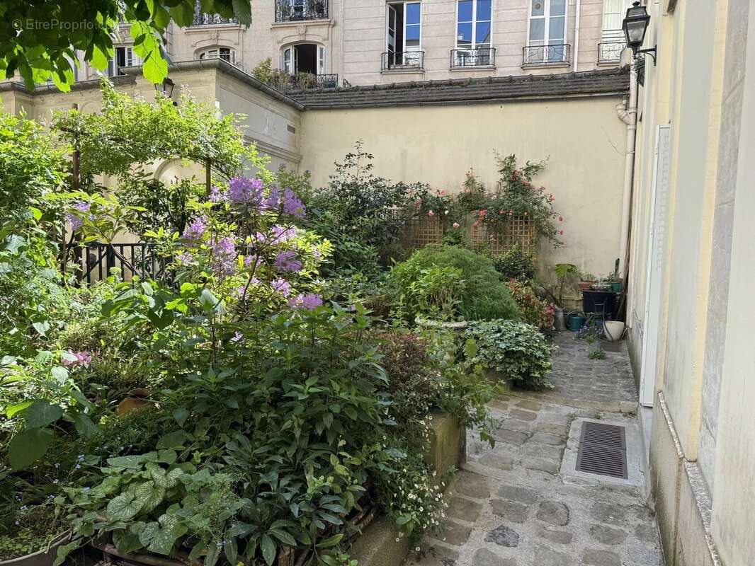 Appartement à PARIS-4E