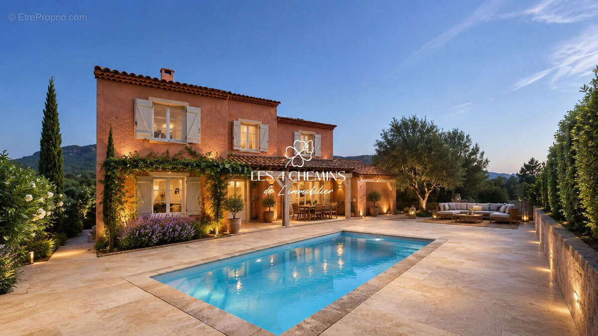 Maison à CHATEAUNEUF-LE-ROUGE