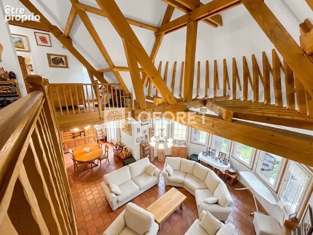 Maison 212 m2 , 4 chambres - 20 min d'Aurillac - photo 8