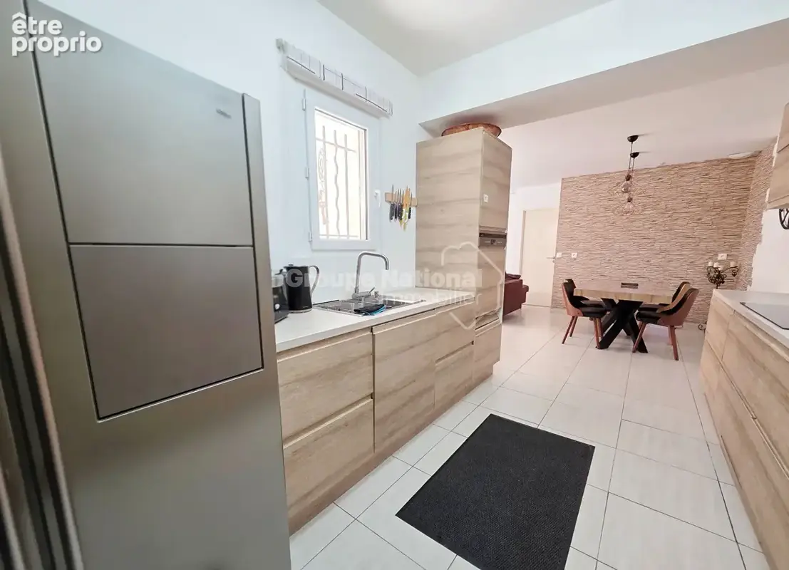 Maison contemporaine à vendre à Saint-Chamas, 4 pièces, piscine, proche commodités - photo 7