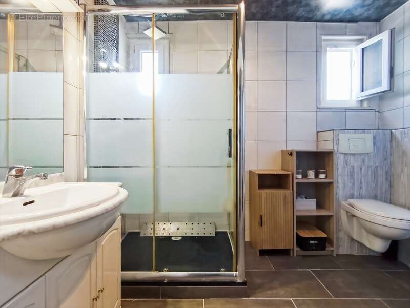 Appartement à vendre 3 pièces AMBILLY (74) - photo 6