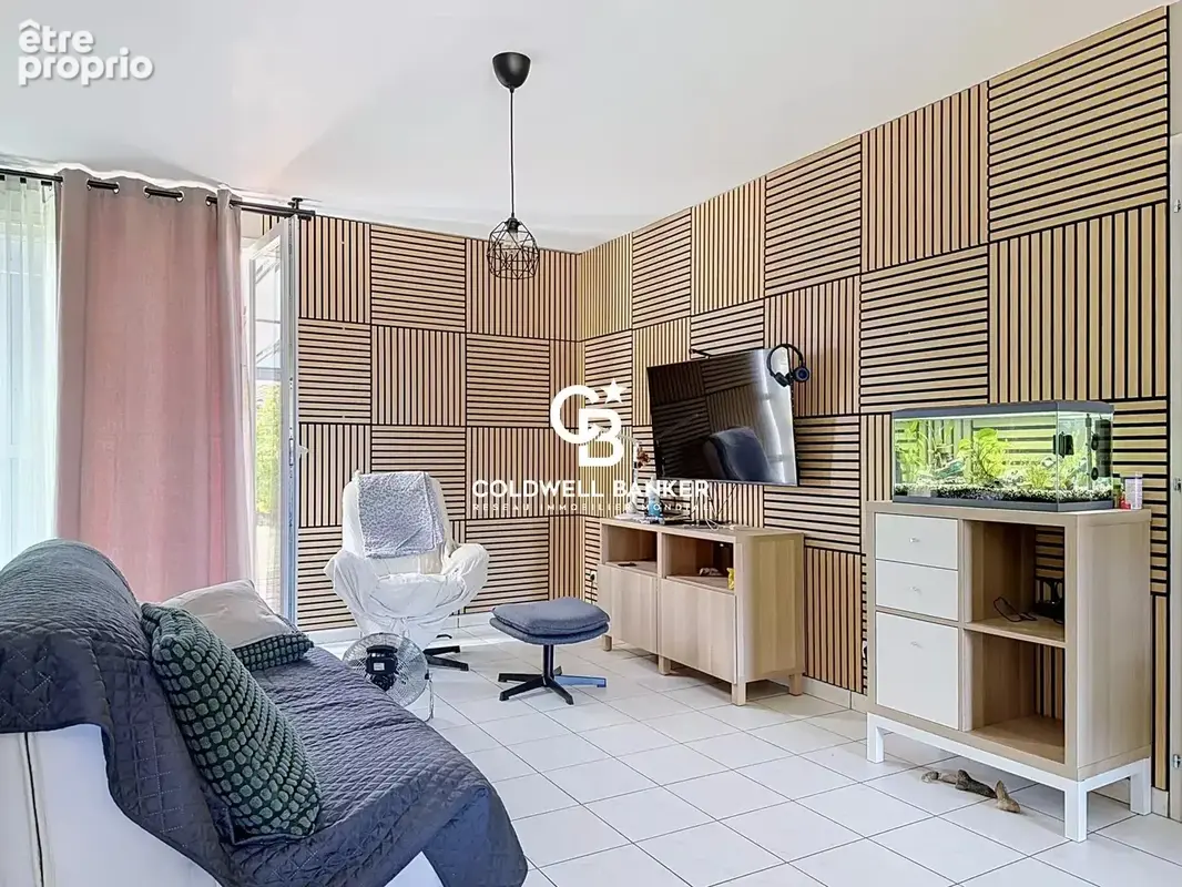 Maison familiale à Saint-Sulpice-d’Arnoult proche de Saintes - photo 6