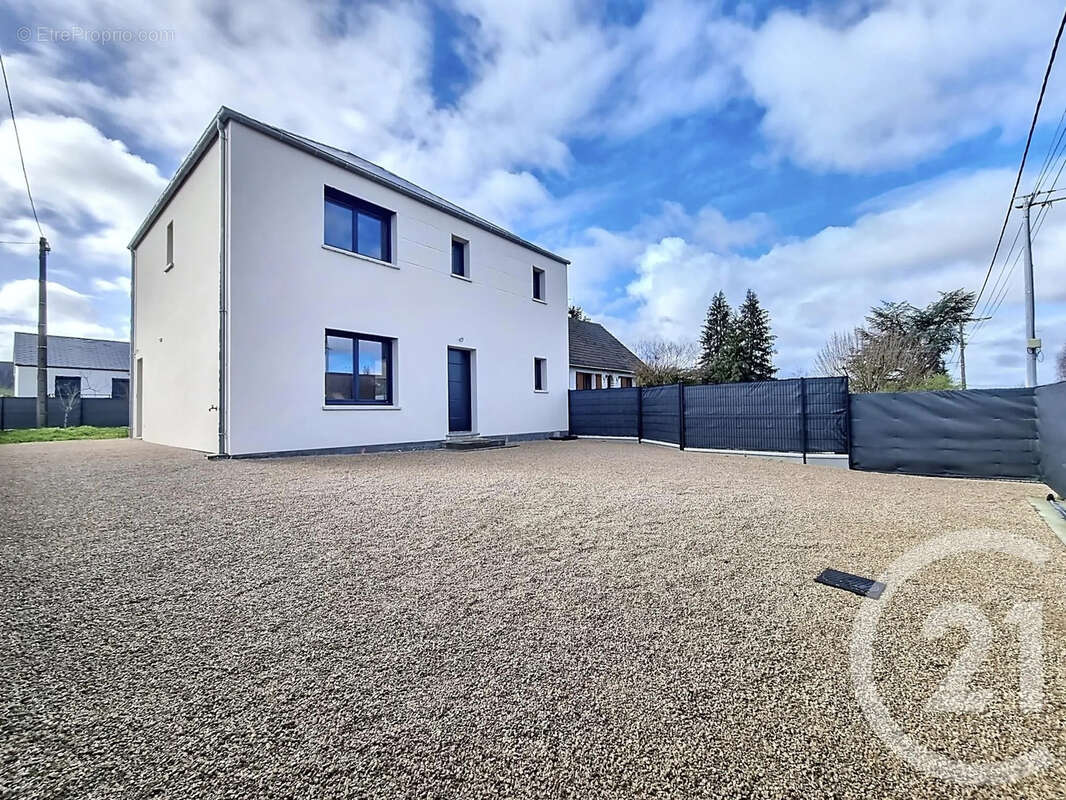 Maison 138 m² à Saint-Denis-En-Val  - photo 10