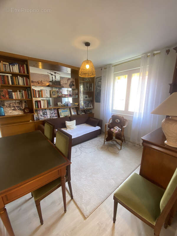 Maison à LA TALAUDIERE