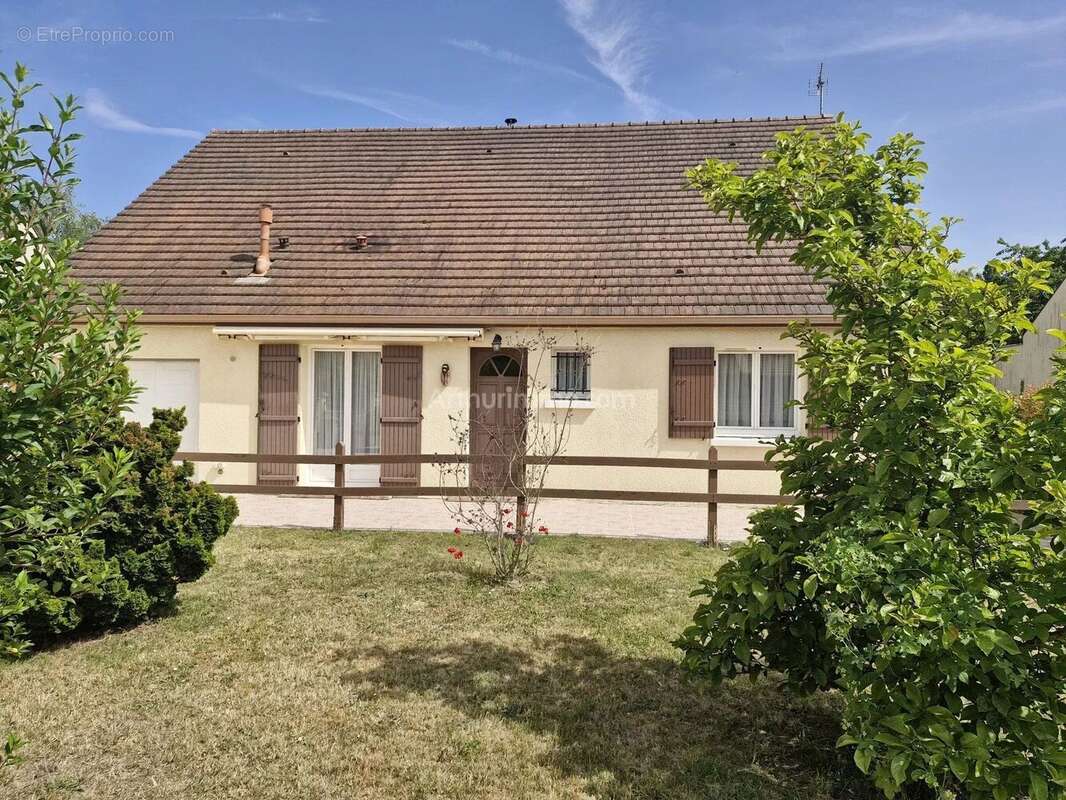 Maison à PERTHES