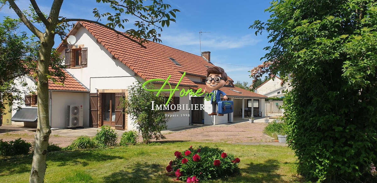 Maison à LES AIX-D&#039;ANGILLON