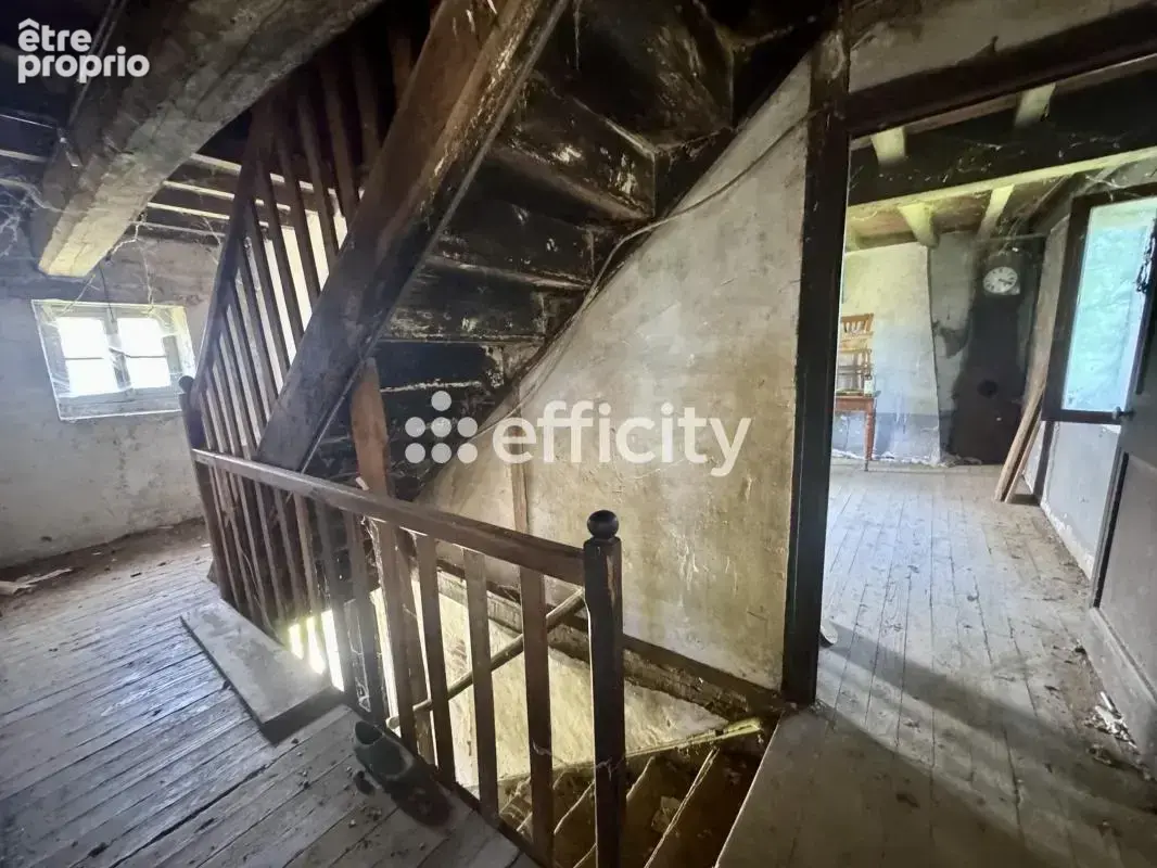 Maison 7 pièces 140 m² à vendre à Thiers (63300) - photo 10