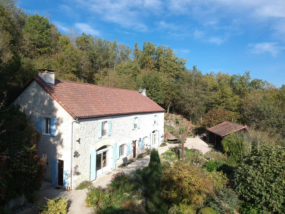 Maison à PUY-L'EVEQUE