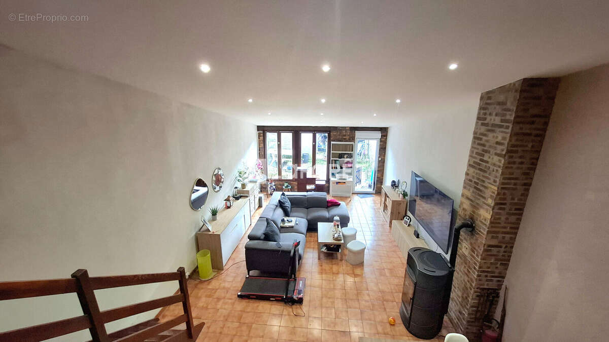 Maison à ROSIERES-AUX-SALINES