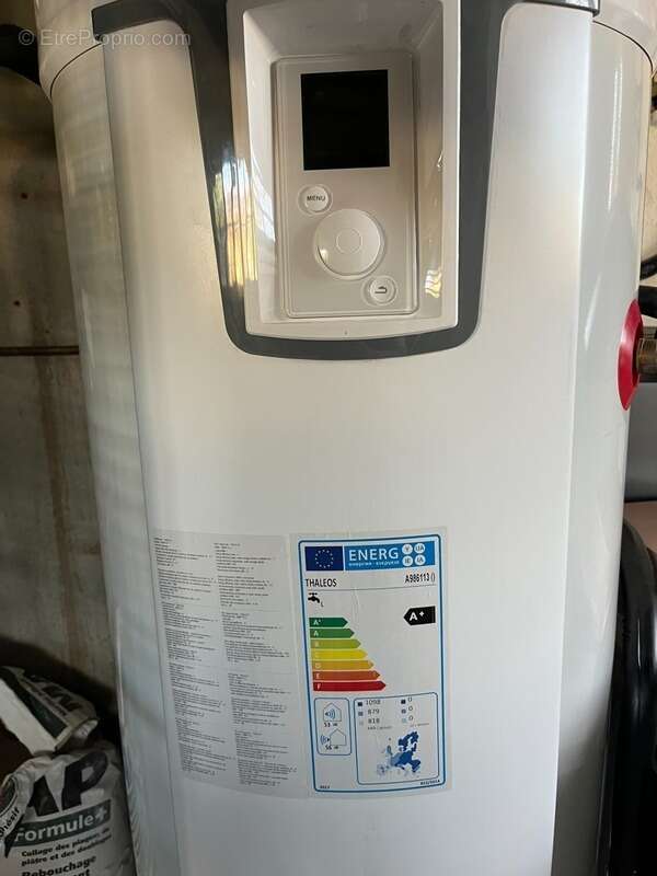 Maison à SAINT-JEAN-D'ANGELY