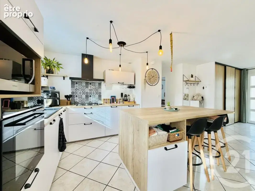 Maison 5 pièces 93 m² à vendre à Eyjeaux (87220) - photo 1