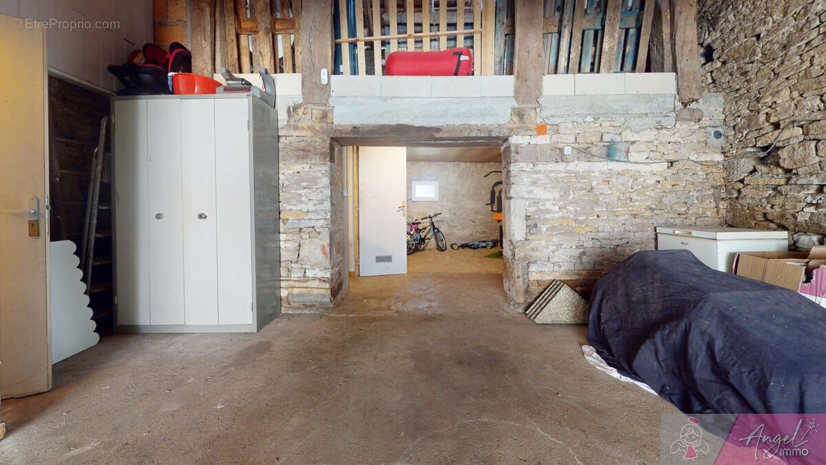 Appartement à GENDREY