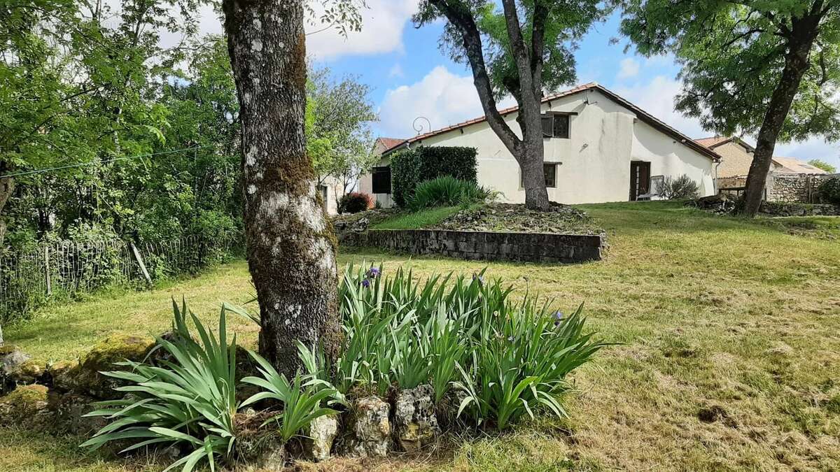 Maison de village en pierre - photo 10