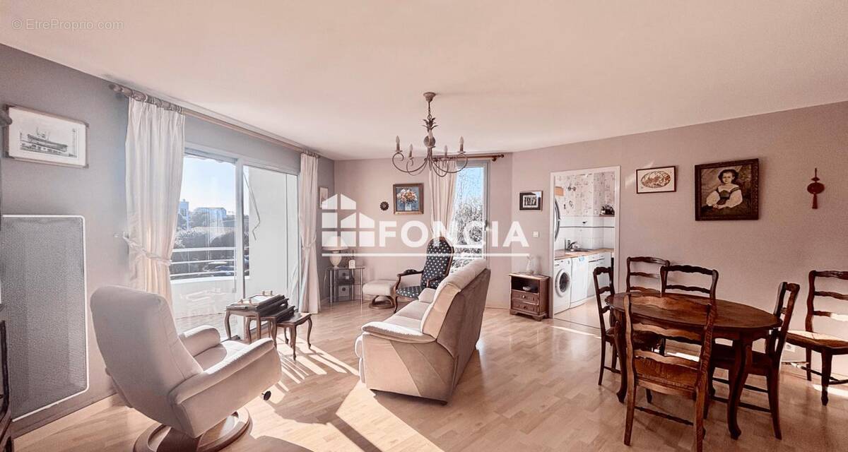 Appartement à LA ROCHELLE