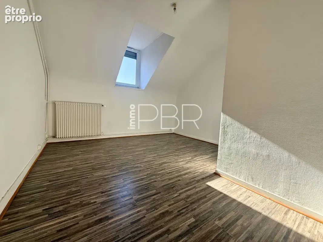 Appartement T2bis secteur Jean Jaures REIMS - photo 8