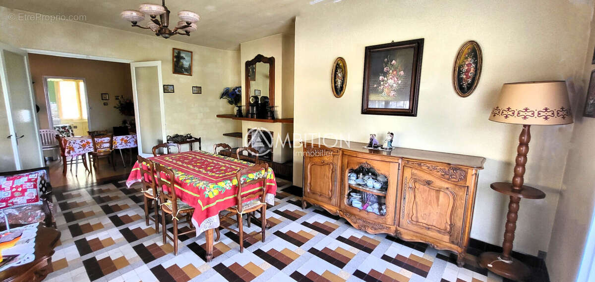 Maison à SAINT-RAPHAEL