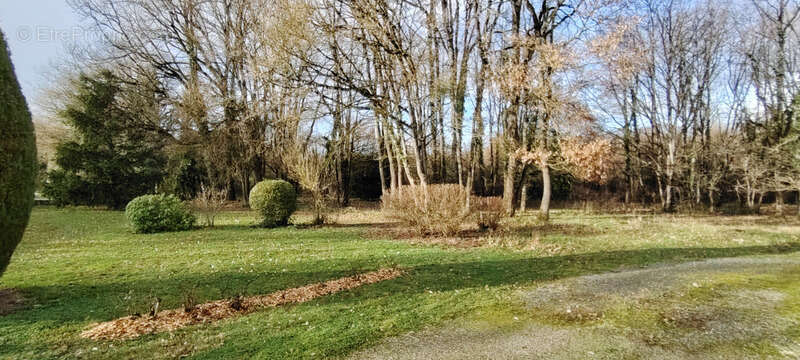 Maison à vendre 8 pièces ASSAIS LES JUMEAUX (79) - photo 4