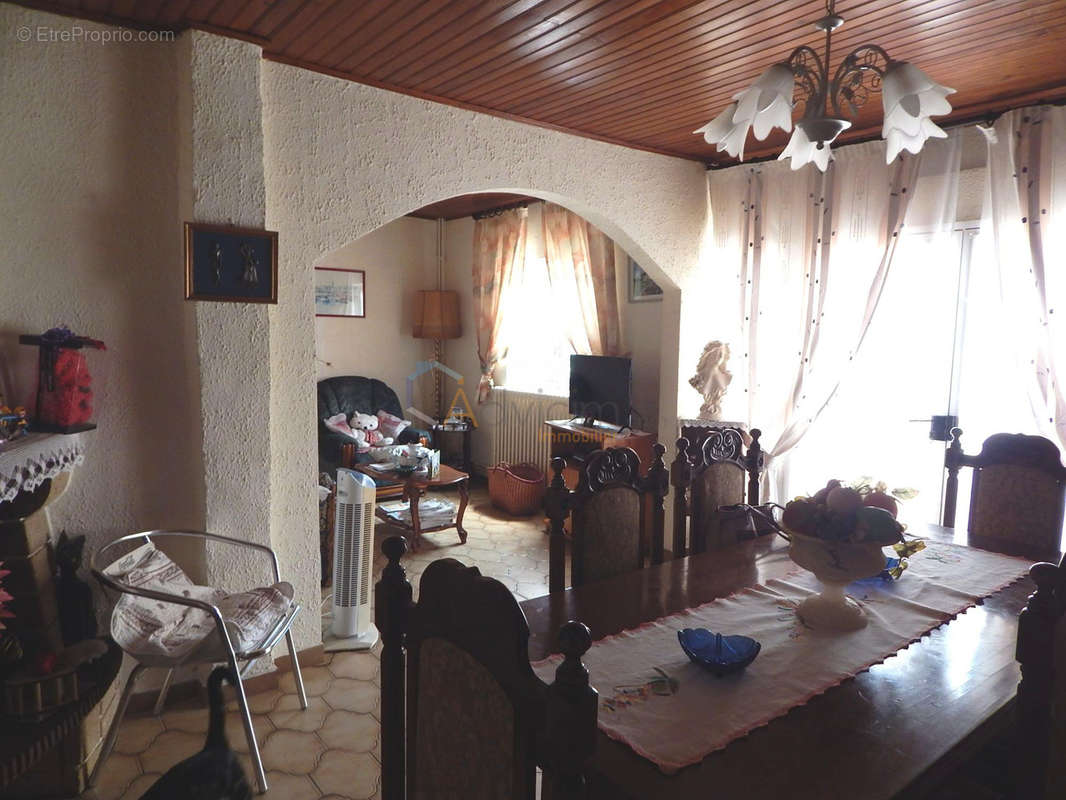 Maison à LORCY