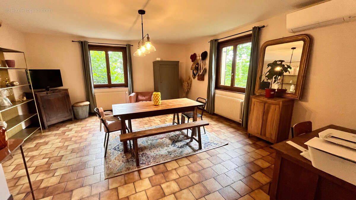 Propriété coup de coeur 214 m2 - photo 7